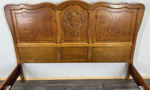 Pamono Vintage French Louis Bed Frame in Oak