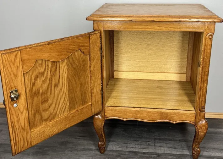 Pamono Vintage French Louis XVI Style Oak Bedside Tables, Set of 2 Discount