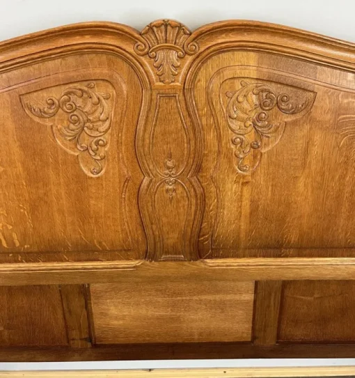 Pamono Vintage French Louis XVI Style Double Carved Bed in Oak Outlet