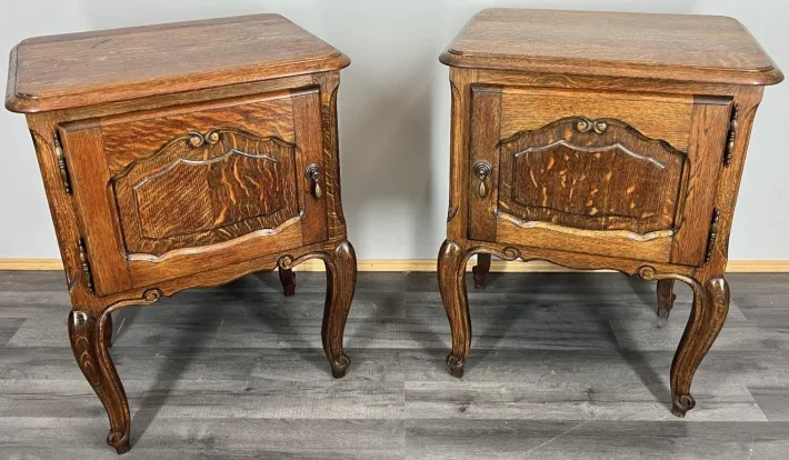 Pamono Vintage French Oak Bedside Tables, Set of 2 Best
