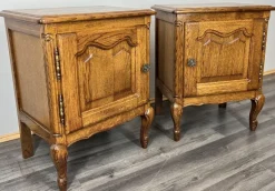 Pamono Vintage French Oak Bedside Tables, Set of 2 Hot