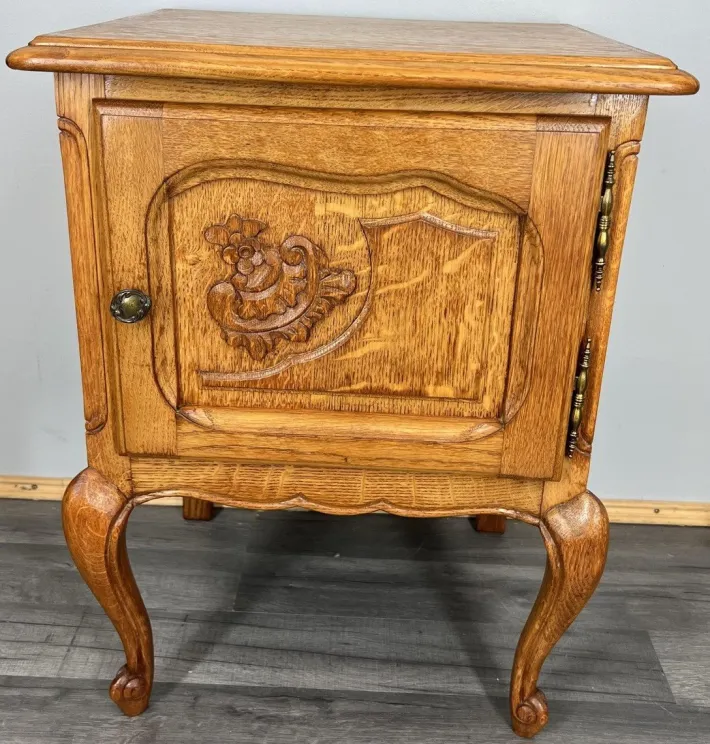 Pamono Vintage French Oak Bedside Tables, Set of 2 Best