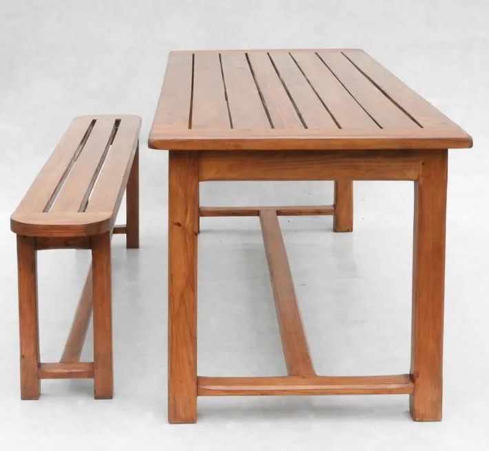 Pamono Vintage French Provincial Slatted Pine Outside Dining Table, 1980 Outlet