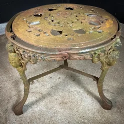 Pamono Vintage Garden Table in Cast Iron New