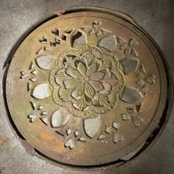 Pamono Vintage Garden Table in Cast Iron New