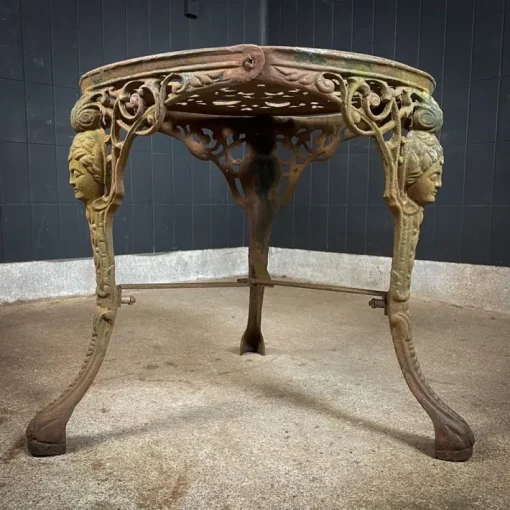 Pamono Vintage Garden Table in Cast Iron New