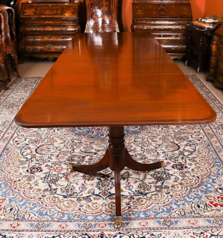 Pamono Vintage George III Style Pedestal Dining Table Hot