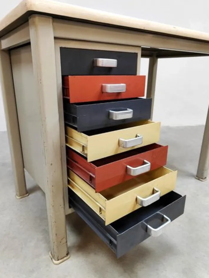 Pamono Vintage Industrial Writing Desk by Andre Cordemeyer for Gispen, 1950s Outlet