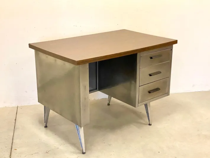 Pamono Vintage Iron Desk, 1970s Discount