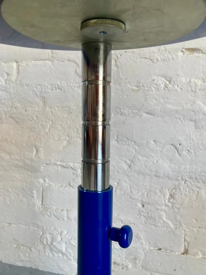 Pamono Vintage Italian Adjustable Tables, 1980s, Set of 2 Outlet