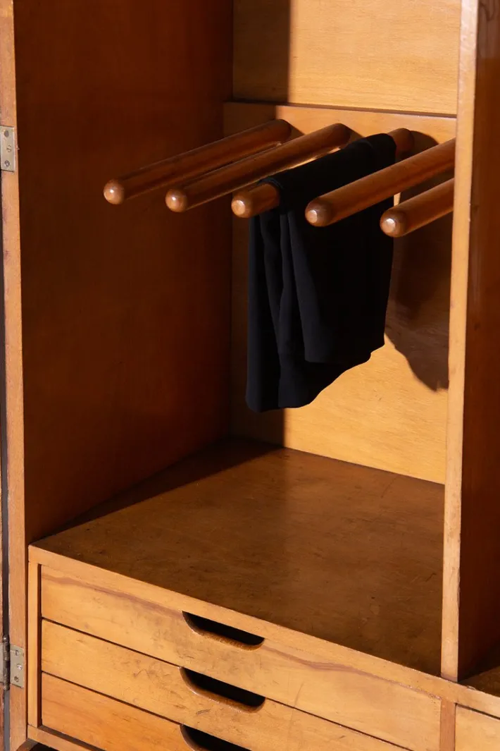 Pamono Vintage Italian Gentlemans Wardrobe, 1950s Discount