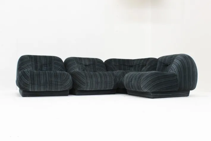 Pamono Vintage Italian Modular Sectional Sofa 1970s, Set of 4 Hot