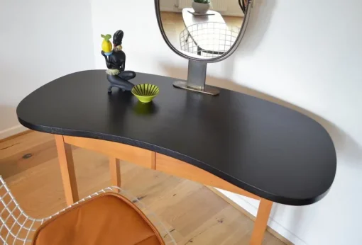 Pamono Vintage Kidney-Shaped Dressing Table, 1950s Outlet