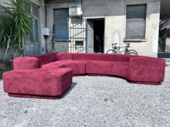Pamono Vintage Lara Modular Sofa in Burgundy Bouclé by Roberto Pamio for Stilwood, 1970s Hot