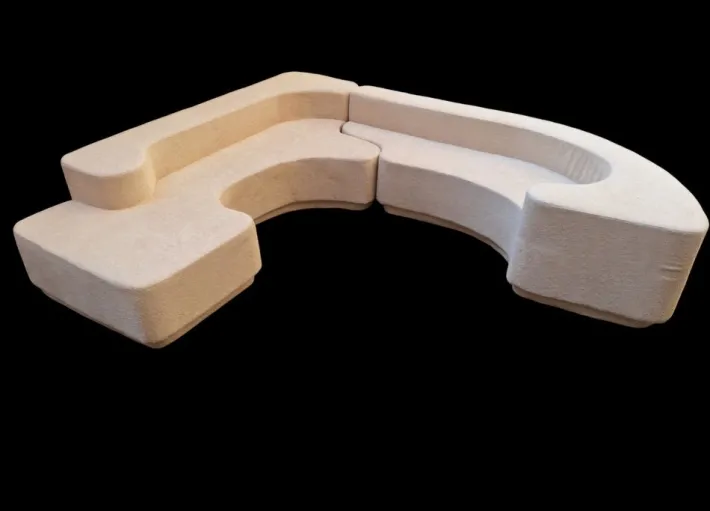 Pamono Vintage Lara Sofa in White Bouclé by Roberto Pamio for Stilwood, 1970s, Set of 2 Hot