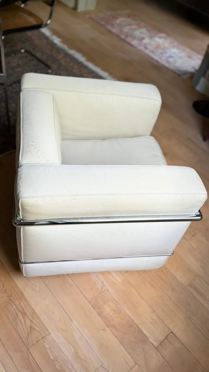 Pamono Vintage LC2 Chair by Le Corbusier and Pierre Jeanneret and Charlotte Perriand for Cassina, 1970s New