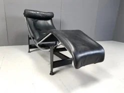 Pamono Vintage Lc4 Chaise Longue by Le Corbusier for Cassina, 1970s New