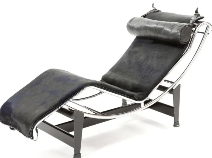 Pamono Vintage LC4 Chaise Longue by Le Corbusier and Pierre Jeanneret for Cassina Discount