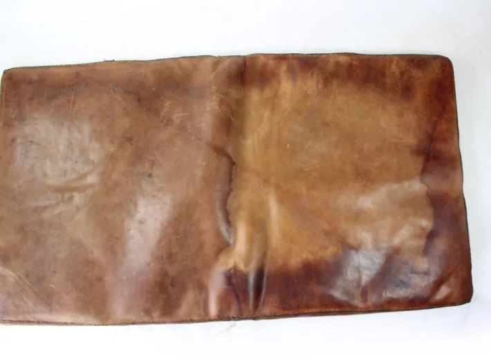 Pamono Vintage Leather Gym Mat, Former Czechoslovakia, 1930s Online