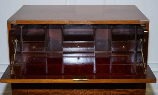 Pamono Vintage Military Campaign Chest of Drawers with Aged Red Leather Outlet