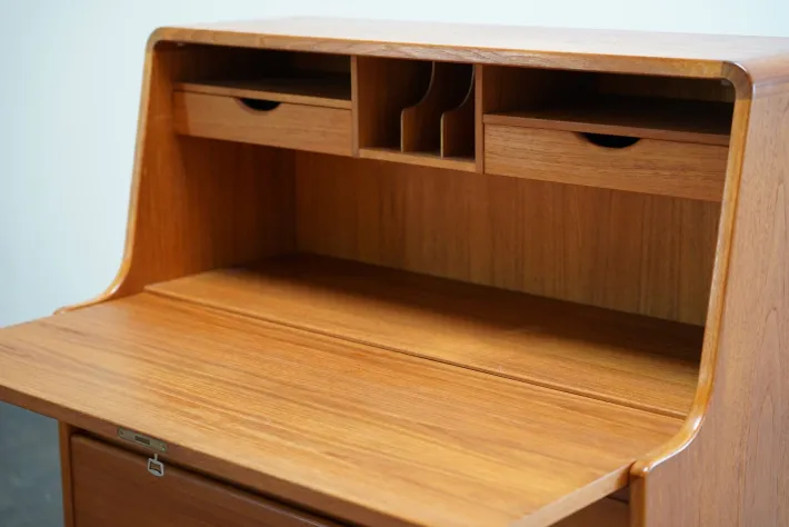 Pamono Vintage Model 88 Secretaire Desk by Arne Wahl Iversen for Vinde Møbelfabrik, 1960s