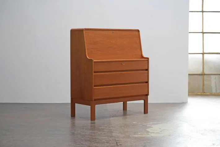 Pamono Vintage Model 88 Secretaire Desk by Arne Wahl Iversen for Vinde Møbelfabrik, 1960s