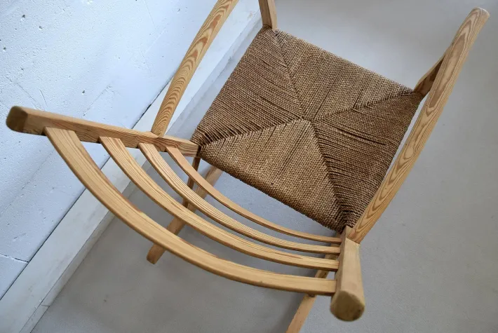 Pamono Vintage Norwegian Pine Rocking Chair, 1930s Clearance