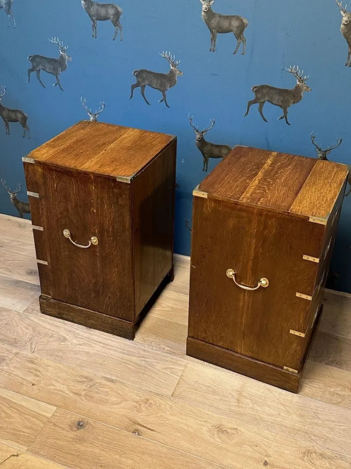 Pamono Vintage Oak Bedside Tables, 1920s, Set of 2 Discount