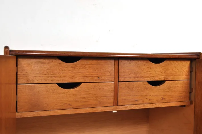 Pamono Vintage Oak Cabinet with Drawers, 1930s Hot