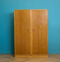 Pamono Vintage Oak Wardrobe from Meredew, 1960s, 1955 Best