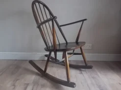 Pamono Vintage Quaker Rocking Chair from Ercol, 1960s Clearance
