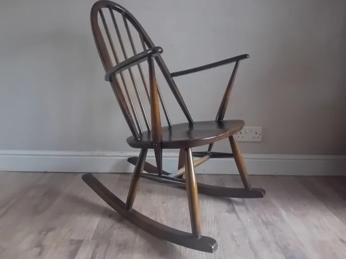 Pamono Vintage Quaker Rocking Chair from Ercol, 1960s Clearance