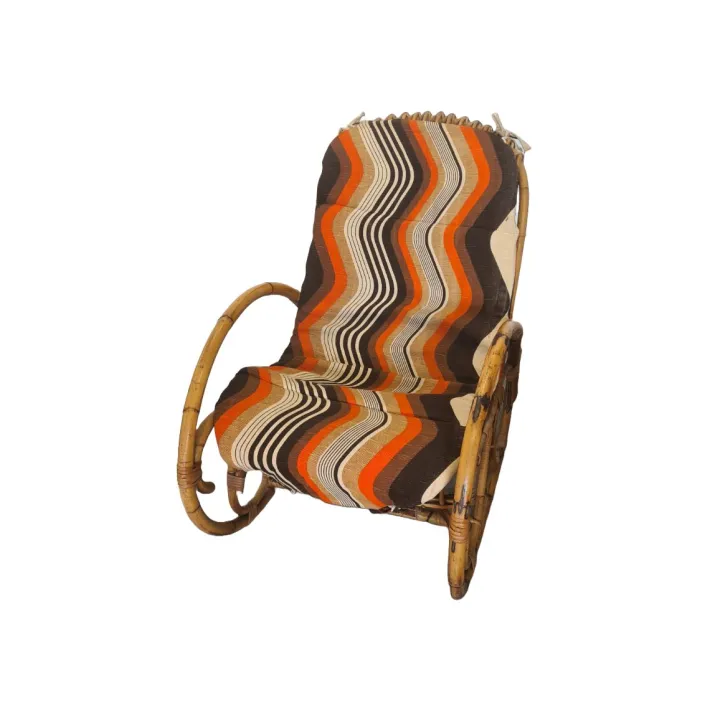 Pamono Vintage Rattan Rocking Chair with Cushion, 1960s Outlet