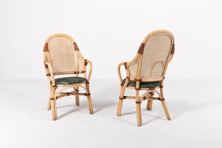 Pamono Vintage Rattan-Bamboo Indoor/Outdoor Chairs with Table, 1970s, Set of 3