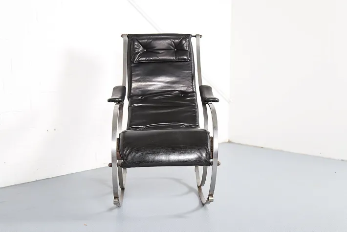 Pamono Vintage Rocking Chair by Peter Cooper for R. W. Winfield, 1851