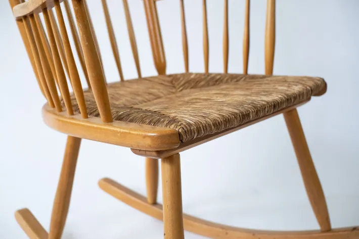 Pamono Vintage Rocking Chair in Rattan and Wood Discount