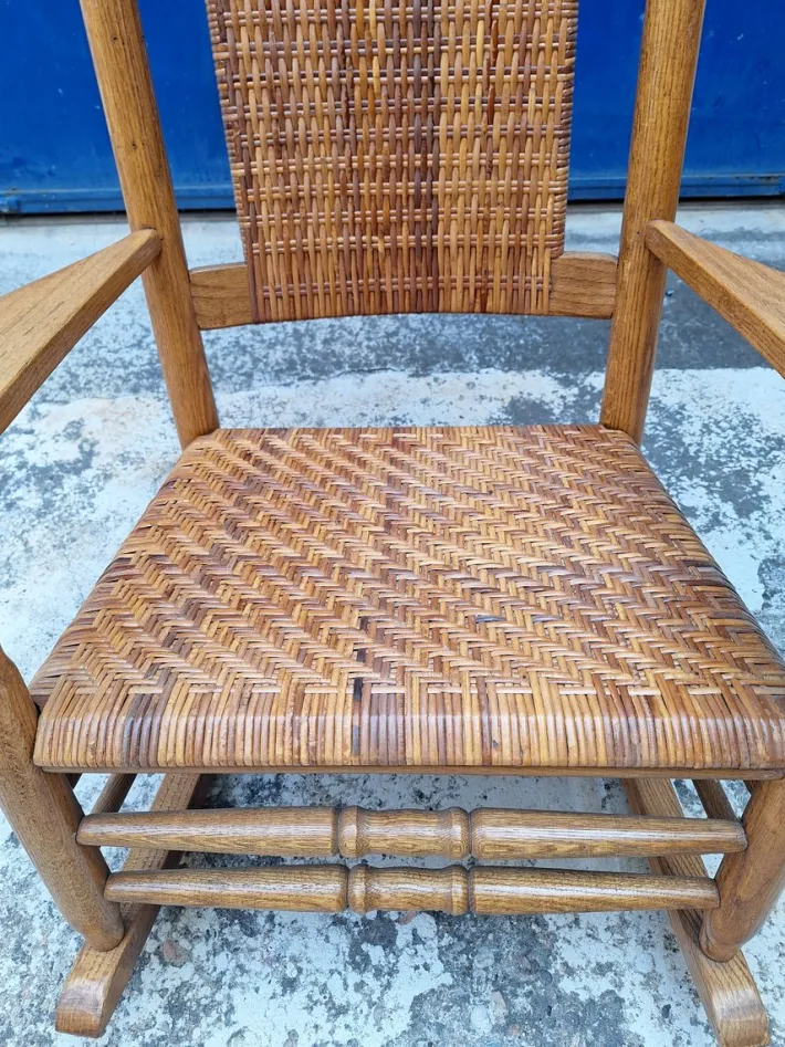 Pamono Vintage Rocking Chair in Oak and Rattan, 1960s Hot