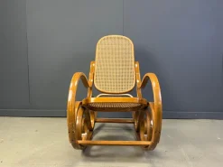 Pamono Vintage Rocking Chair in the style of Thonet, 1960s New