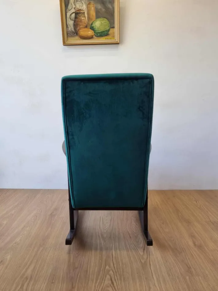 Pamono Vintage Rocking Chair, 1950s Outlet
