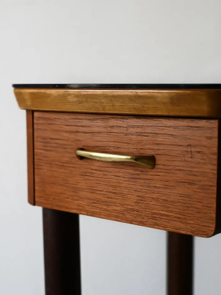 Pamono Vintage Scandinavian Dressing Table, 1950s Outlet