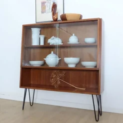 Pamono Vintage Showcase Cabinet with Shelf and Glass Sliding Doors Outlet