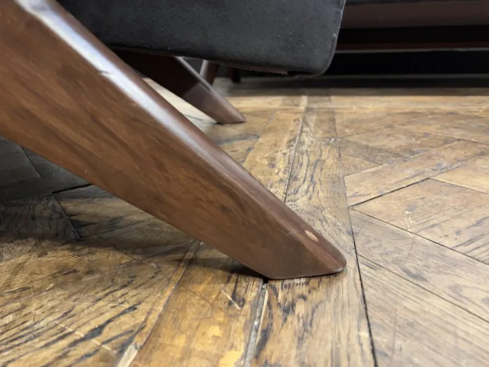 Pamono Vintage Sofa and Armchairs by Pierre Jeanneret, 1956, Set of 3 Hot