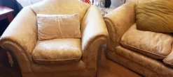 Pamono Vintage Sofa and Armchairs with Down and Damask Fabric, 1970s, Set of 3 Hot