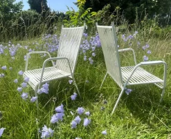 Pamono Vintage Spaghetti Garden Chairs in White in the style of Mauser, 1960s, Set of 2