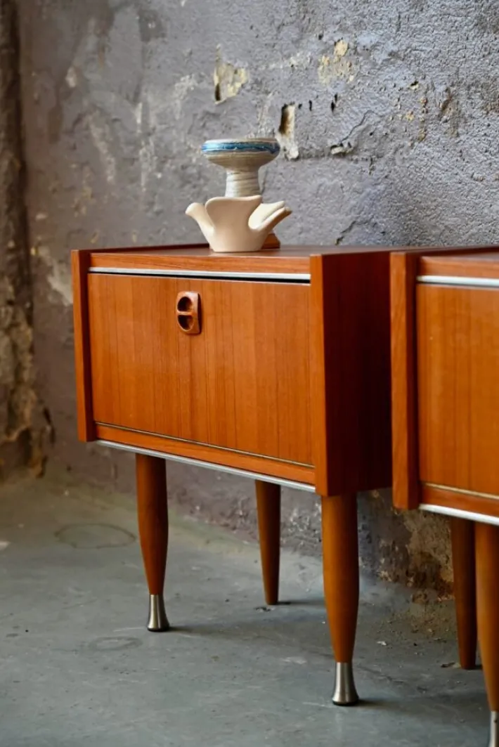 Pamono Vintage Style Scandinavian Bedside Tables or Nightstands, 1970s, Set of 2 Sale