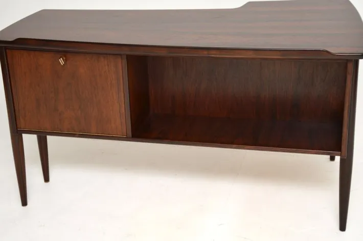 Pamono Vintage Swedish Boomerang Desk attributed to Goran Strand for Lelangs Mobelfabrik, 1960s Sale