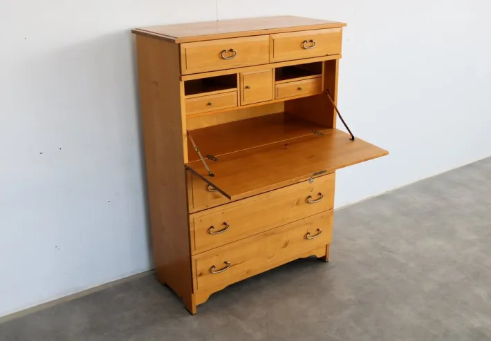 Pamono Vintage Swedish Chest of Drawers, 1980s Online