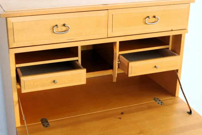 Pamono Vintage Swedish Chest of Drawers, 1980s Online