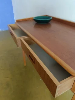 Pamono Vintage Swedish Dressing Table, 1960s Best