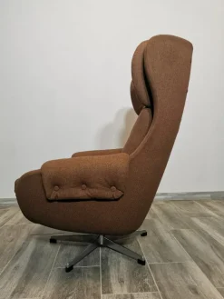 Pamono Vintage Swivel Chair from Up Zavody Rousinov, 1970s Hot